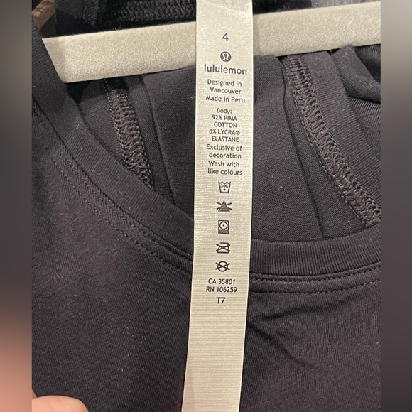 Lululemon Black Pima Cotton Lycra Racerback Tank Top Women’s Si… - Picture 7 of 9